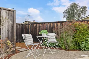 1668 Lachine Dr, Sunnyvale, CA 94087 - Photo 14