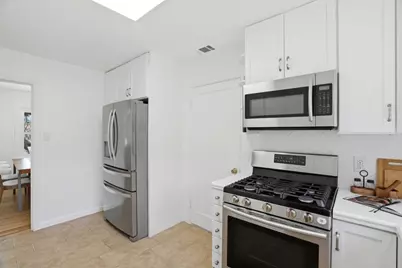 306 Schroeder St, Sunnyvale, CA 94085 - Photo 16