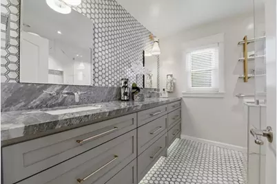 2501 Bailey Ave, San Jose, CA 95128 - Photo 18