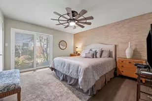 2501 Bailey Ave, San Jose, CA 95128 - Photo 14