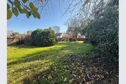 1490 Davis St, San Jose, CA 95126 - Photo 26