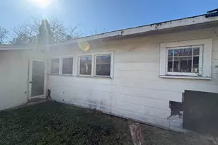 1490 Davis St, San Jose, CA 95126 - Photo 12