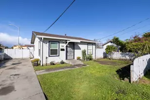 78 Ragsdale Ct, Salinas, CA 93905 - Photo 2