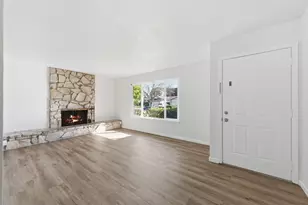 5349 Entrada Oleandros, San Jose, CA 95123 - Photo 4