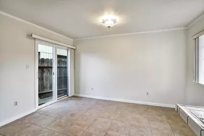 1419 Squire Ct, Hollister, CA 95023 - Photo 8