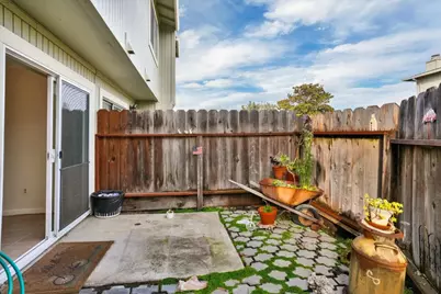 1419 Squire Ct, Hollister, CA 95023 - Photo 32