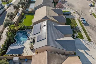 6625 W Vine Ct, Visalia, CA 93291 - Photo 10