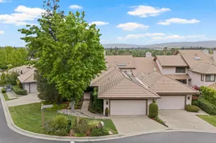 5958 Dry Oak Dr, San Jose, CA 95120 - Photo 2