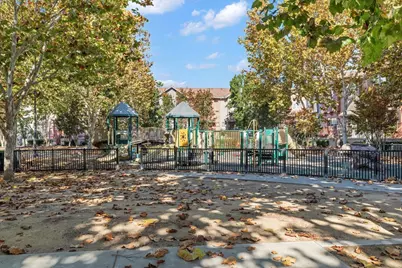 1310 Saddle Rack St 438, San Jose, CA 95126 - Photo 26