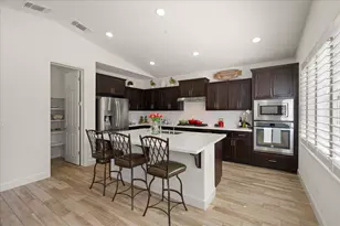 1188 Viognier Wy, Gilroy, CA 95020 - Photo 24