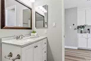 6103 Edenhall Dr, San Jose, CA 95129 - Photo 30