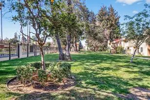 6103 Edenhall Dr, San Jose, CA 95129 - Photo 36