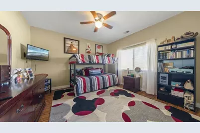 1901 Calistoga Dr, Hollister, CA 95023 - Photo 40