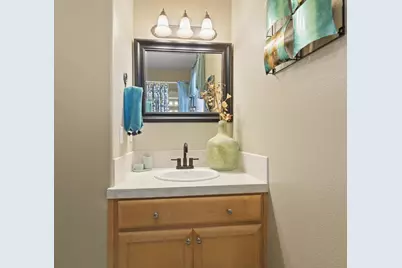 1901 Calistoga Dr, Hollister, CA 95023 - Photo 24