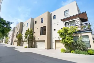 153 City Limits Cir, Emeryville, CA 94608 - Photo 1