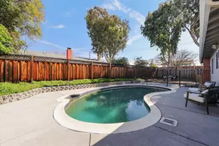 1402 Almanor Ct, San Jose, CA 95132 - Photo 26