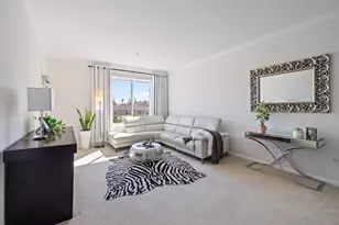 801 S Winchester Blvd 3206, San Jose, CA 95128 - Photo 4