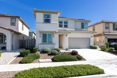 211 Arabian Ln, Hollister, CA 95023 - Photo 4