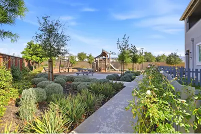 18207 Rebollo Ln, Morgan Hill, CA 95037 - Photo 38