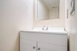 2697 Lone Bluff Way, San Jose, CA 95111 - Photo 8