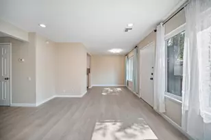 2697 Lone Bluff Way, San Jose, CA 95111 - Photo 6