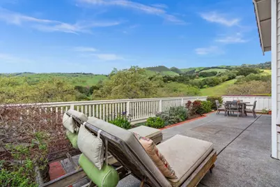 9008 Village View Dr, San Jose, CA 95135 - Photo 4