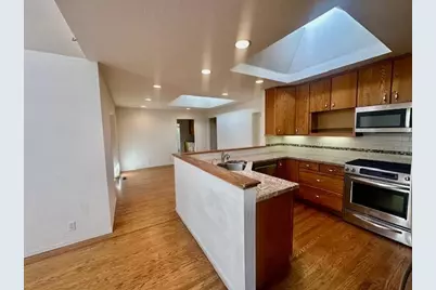 15758 Longwood Dr, Los Gatos, CA 95032 - Photo 10