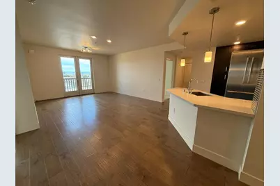 657 Walnut St 429, San Carlos, CA 94070 - Photo 4