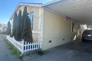 49 Blanca Ln 512, Watsonville, CA 95076 - Photo 2