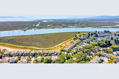 585 Shoal Cir, Redwood Shores, CA 94065 - Photo 48
