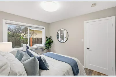 200 Anita Rd, Burlingame, CA 94010 - Photo 22