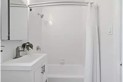 200 Anita Rd, Burlingame, CA 94010 - Photo 18