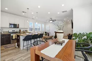 17642 Mystic Dr, Lathrop, CA 95330 - Photo 14