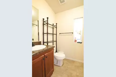 440 Moffett Blvd 3, Mountain View, CA 94043 - Photo 10