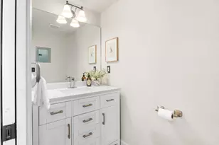 10 Mary Case Ln, Santa Cruz, CA 95060 - Photo 16