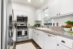 10 Mary Case Ln, Santa Cruz, CA 95060 - Photo 8