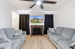 1296 Spruce Ln 44, Manteca, CA 95336 - Photo 8