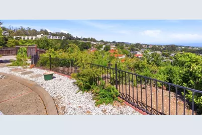 1380 Manzanita Dr, Millbrae, CA 94030 - Photo 48