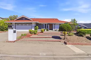 1380 Manzanita Dr, Millbrae, CA 94030 - Photo 2