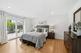 2784 Doverton Square, Mountain View, CA 94040 - Photo 20