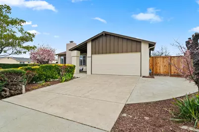 34839 Clover St, Union City, CA 94587 - Photo 2