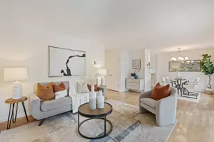 905 W Middlefield Rd 917, Mountain View, CA 94043 - Photo 2