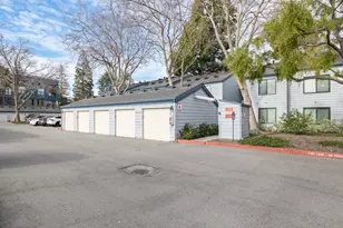 905 W Middlefield Rd 917, Mountain View, CA 94043 - Photo 18