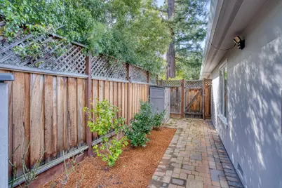 1065 Ray Ave, Los Altos, CA 94022 - Photo 44