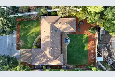 1065 Ray Ave, Los Altos, CA 94022 - Photo 50