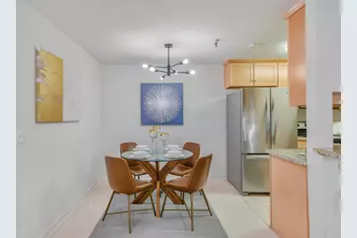 295 Lenox Ave 203, Oakland, CA 94610 - Photo 20