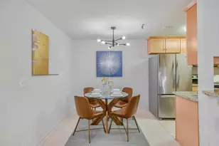 295 Lenox Ave 203, Oakland, CA 94610 - Photo 20