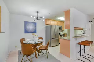 295 Lenox Ave 203, Oakland, CA 94610 - Photo 22