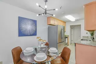 295 Lenox Ave 203, Oakland, CA 94610 - Photo 24