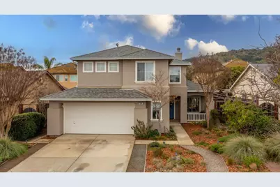 724 Wisteria Dr, Gilroy, CA 95020 - Photo 2